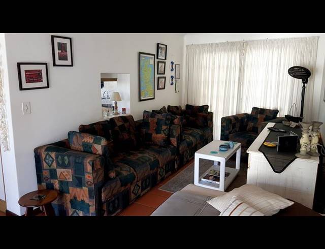 2 BEDROOM TOWNHOUSE FOR SALE IN SHELLY POINT